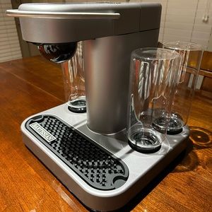 Lightly used Bartesian premium cocktail maker